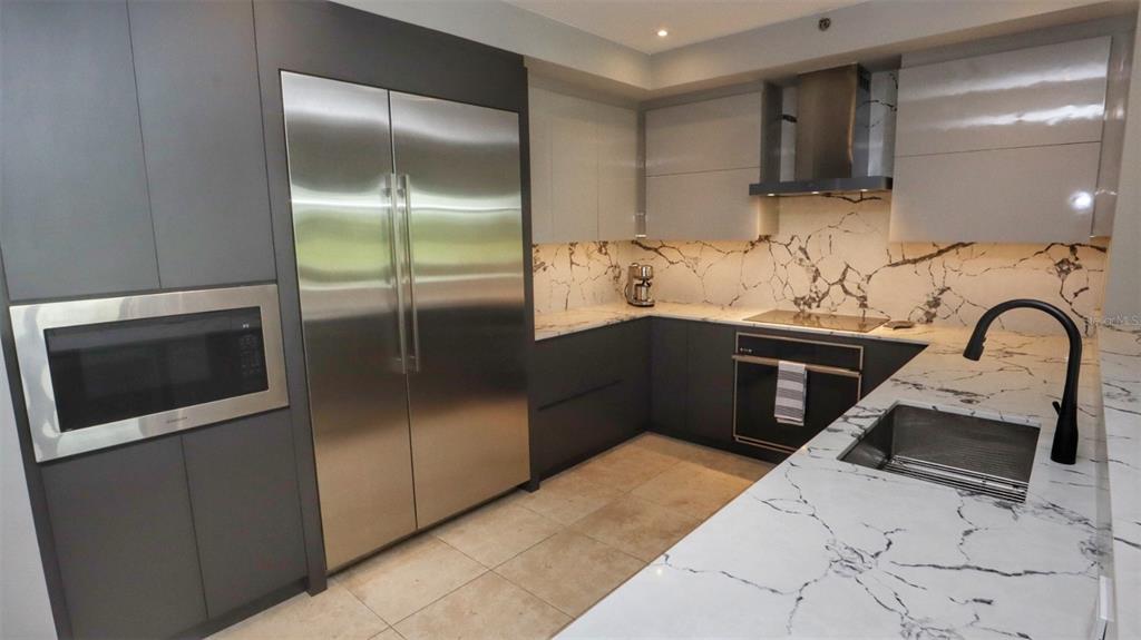 PLANTATION VILLAGE I - Residential