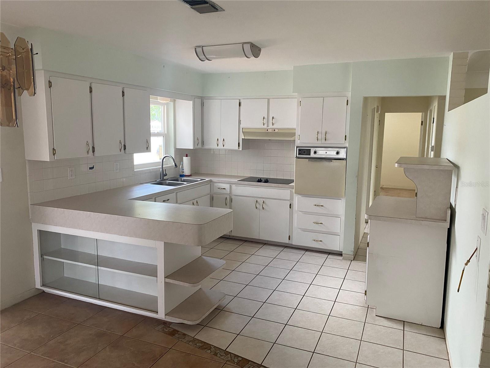 BRENTWOOD HEIGHTS 3RD ADD - Residential