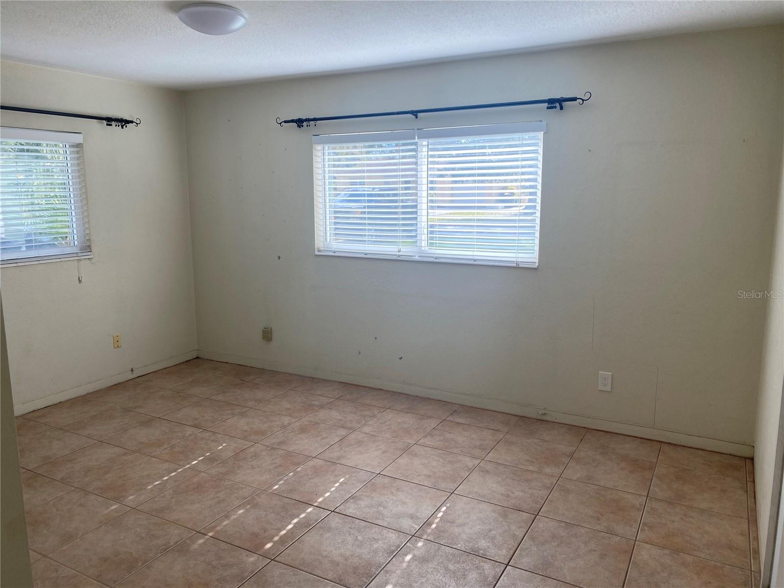 BRENTWOOD HEIGHTS 3RD ADD - Residential