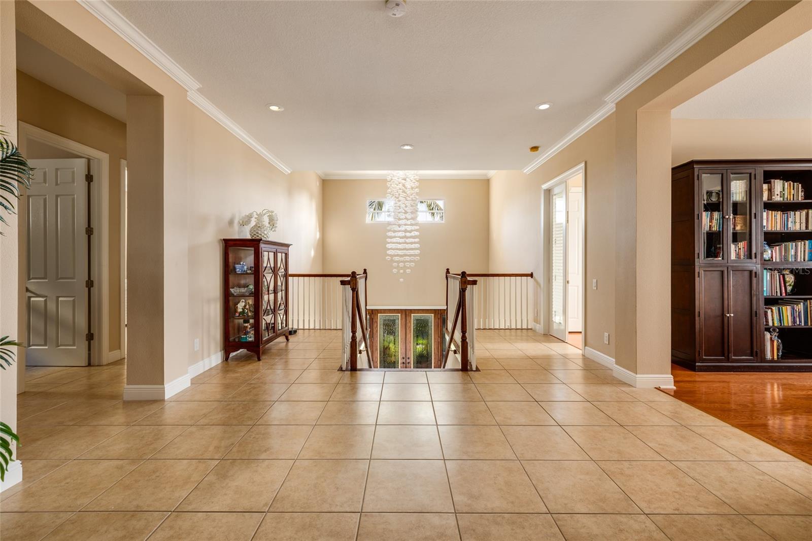 REDINGTON SHORES YACHT ANDTENN - Residential