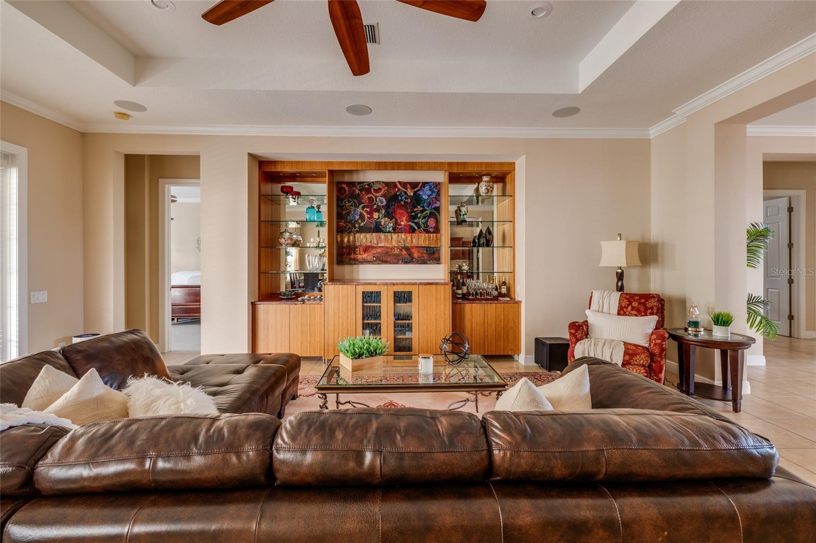 REDINGTON SHORES YACHT ANDTENN - Residential