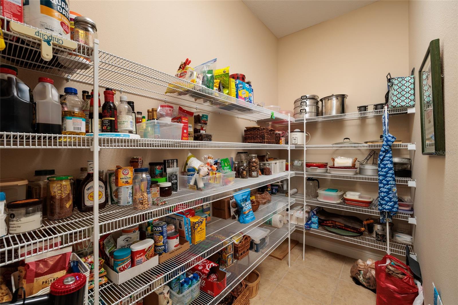 REDINGTON SHORES YACHT ANDTENN - Residential