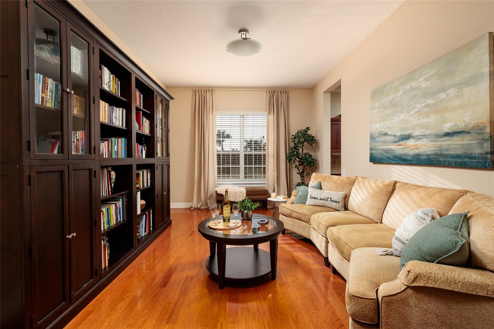 REDINGTON SHORES YACHT ANDTENN - Residential