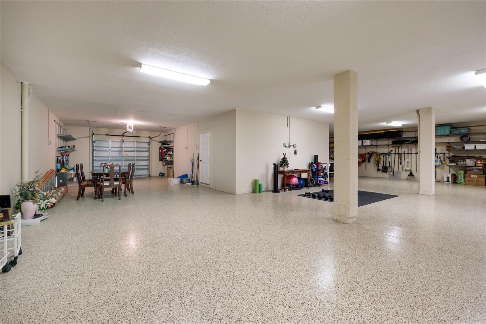 REDINGTON SHORES YACHT ANDTENN - Residential