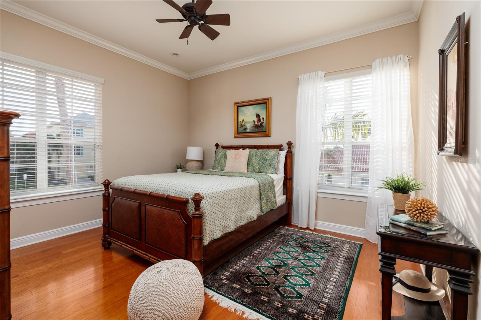 REDINGTON SHORES YACHT ANDTENN - Residential