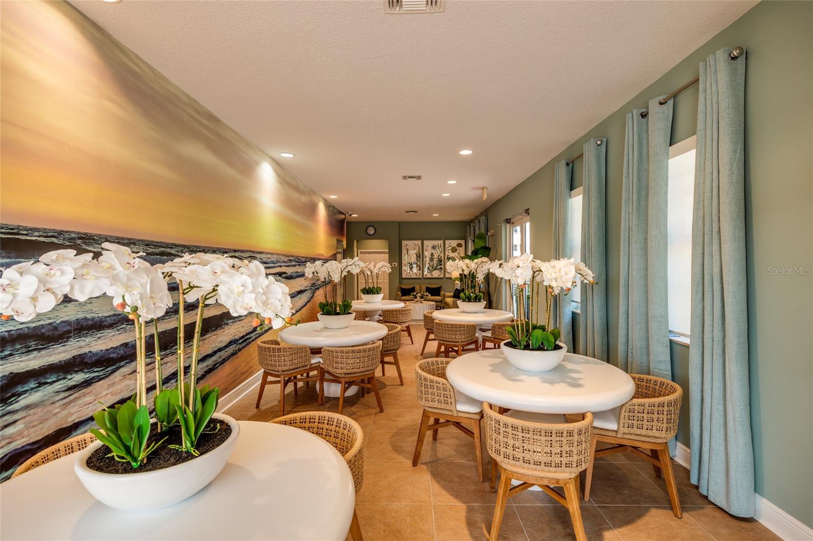 REDINGTON SHORES YACHT ANDTENN - Residential