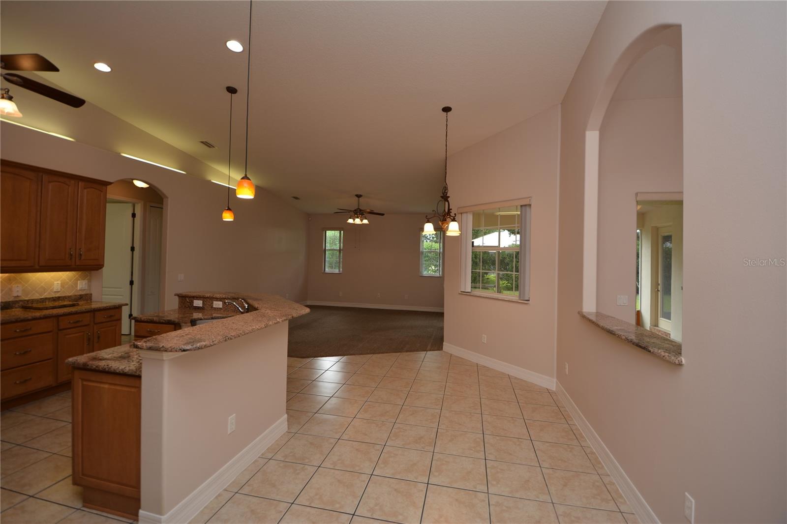 FOREST GROVE BUS CENTER - Residential Lease