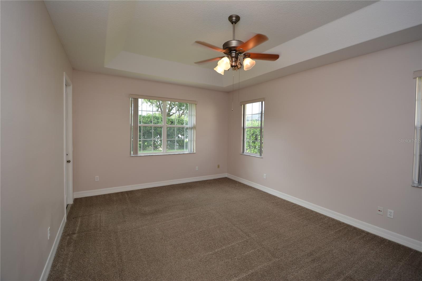 FOREST GROVE BUS CENTER - Residential Lease