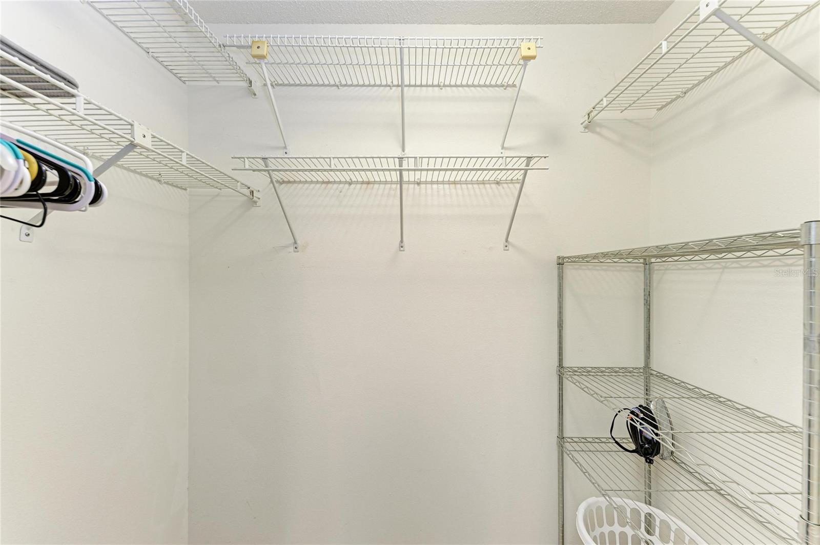 LA BRISA - Residential