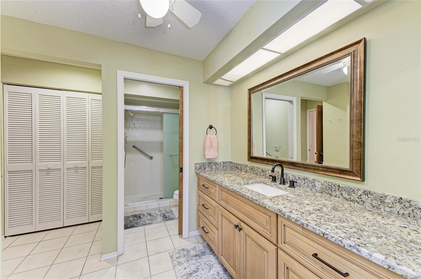 LA BRISA - Residential