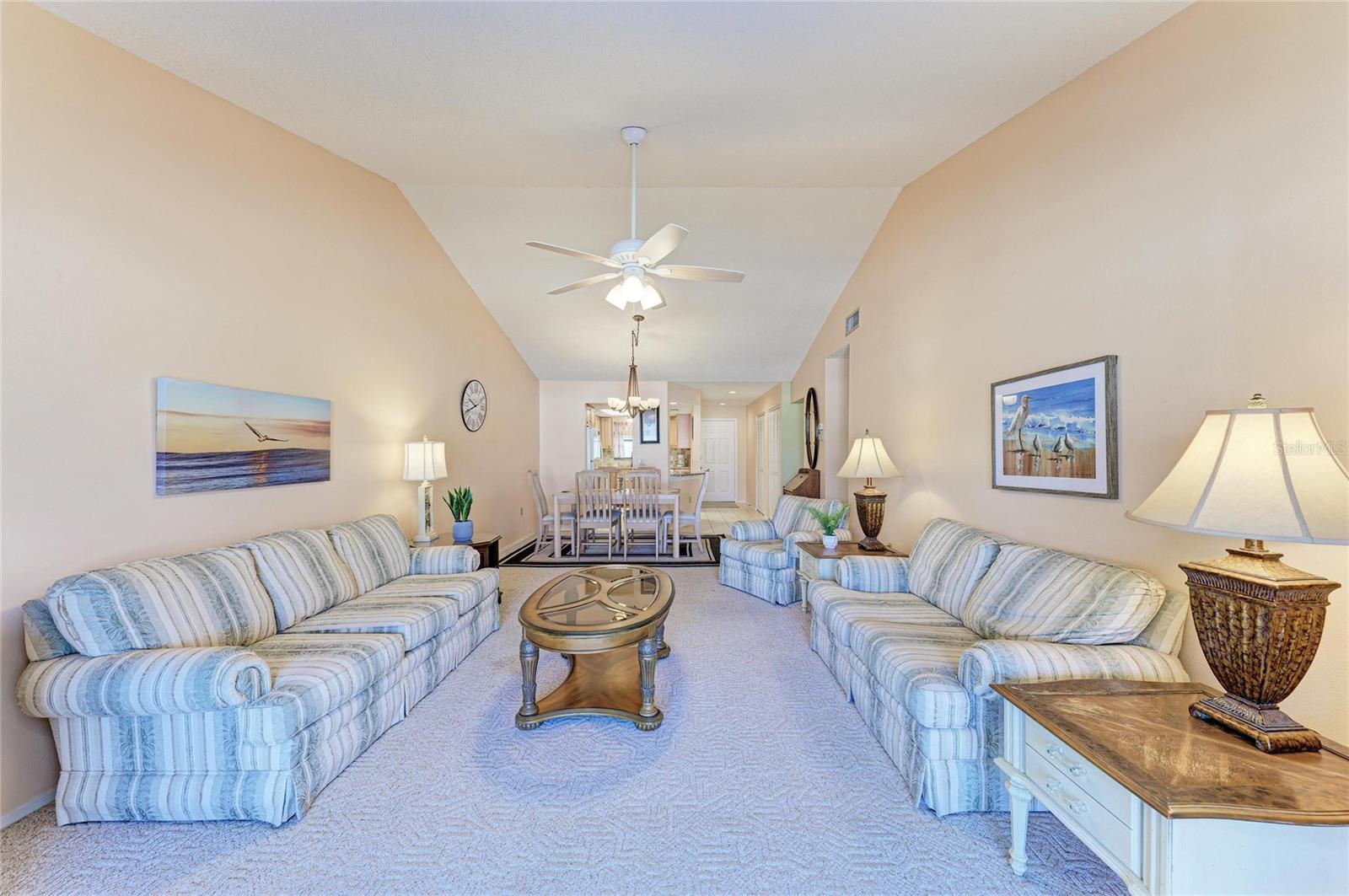 LA BRISA - Residential