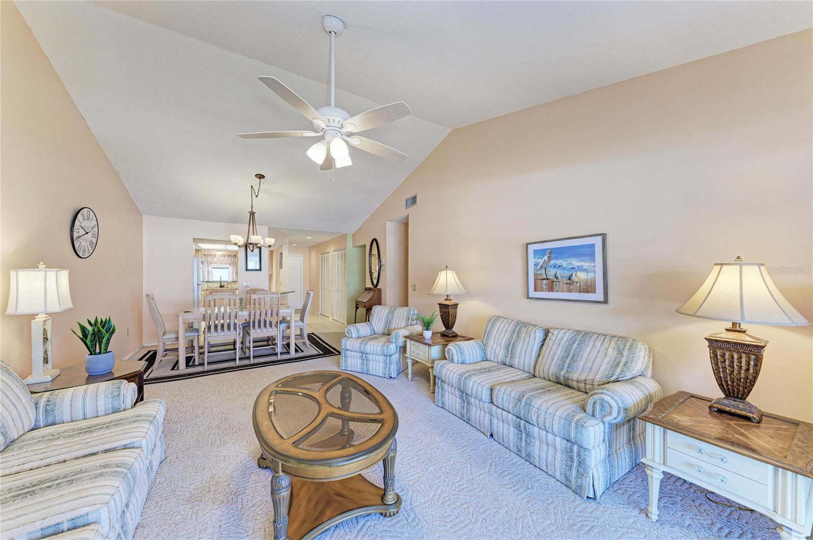 LA BRISA - Residential