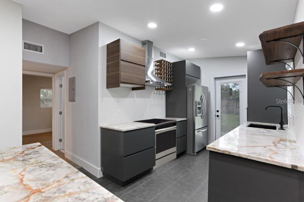 3417 TENNESSEE TERRACE