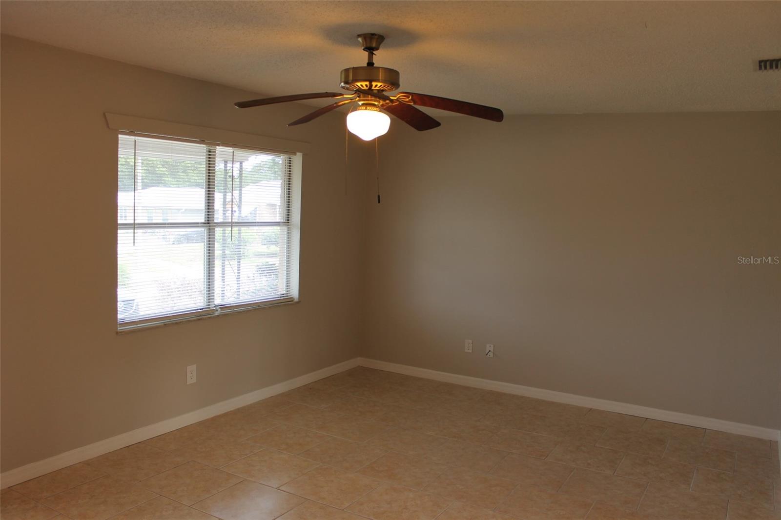 LAKE JEWELL HGTS - Residential Lease