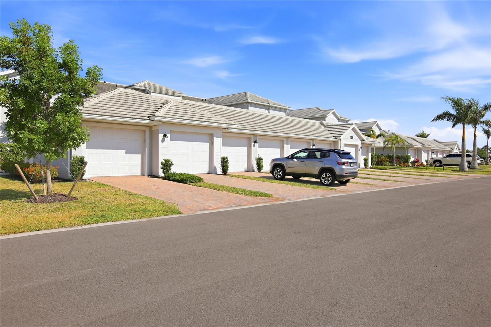 14214 HERITAGE LANDING BOULEVARD 816