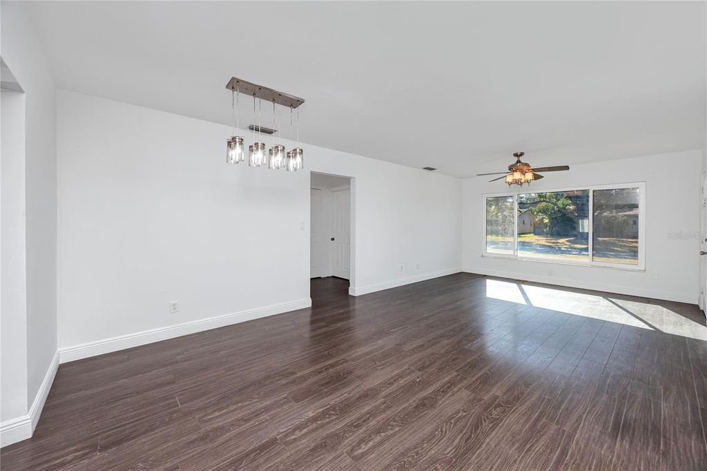 Photo of 5613 35th Avenue N, St Petersburg, FL 33710 (MLS # TB8449963)