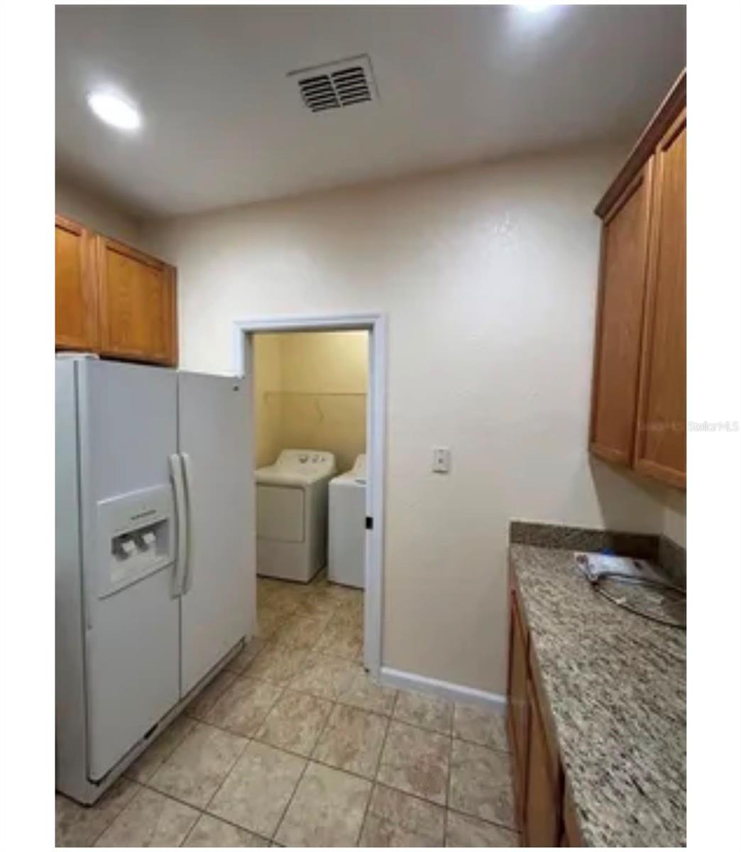 3001 GREYSTONE LOOP 102