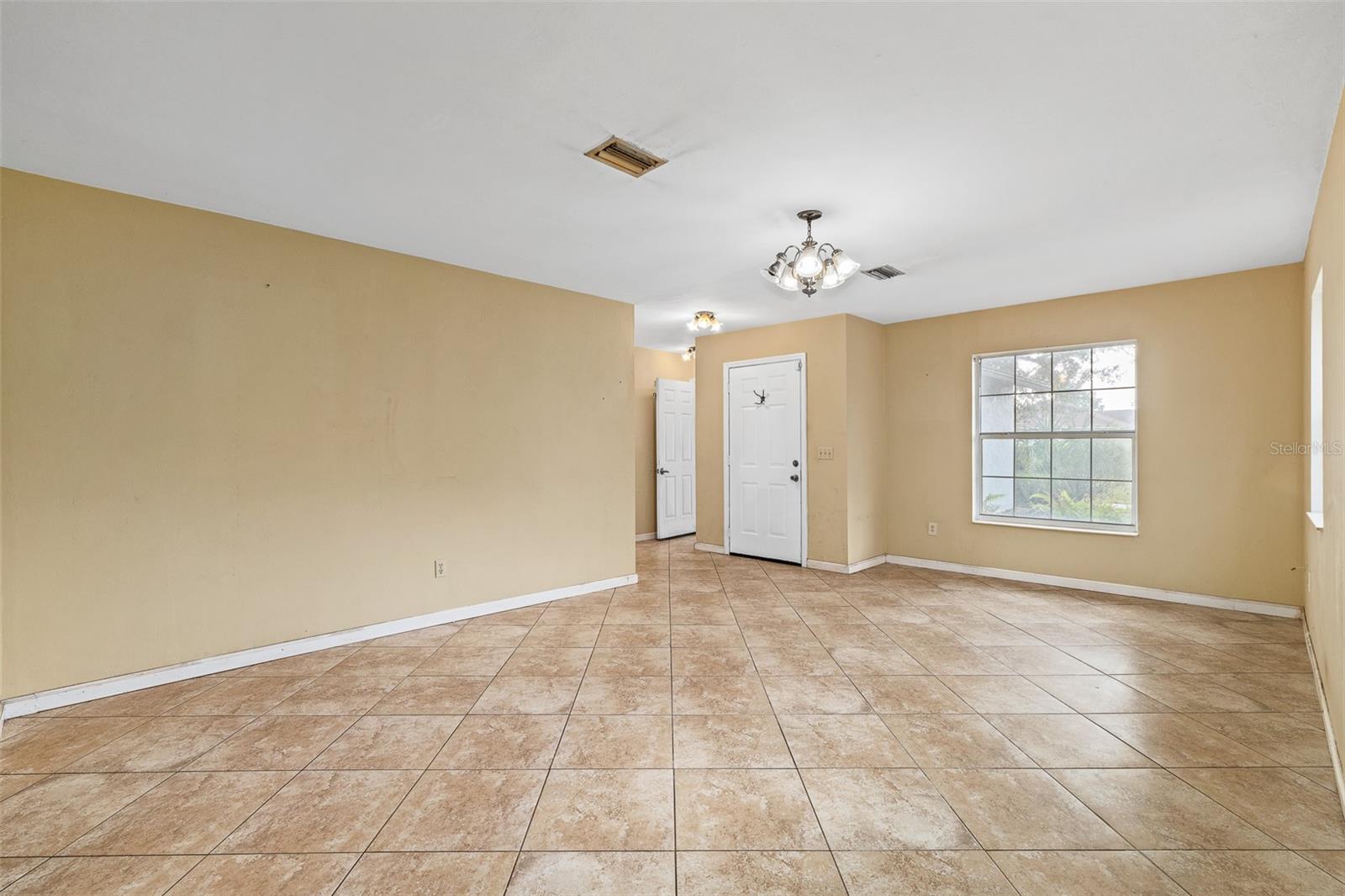 PALM COAST SEC 27 BLK 58 & 59 - Residential