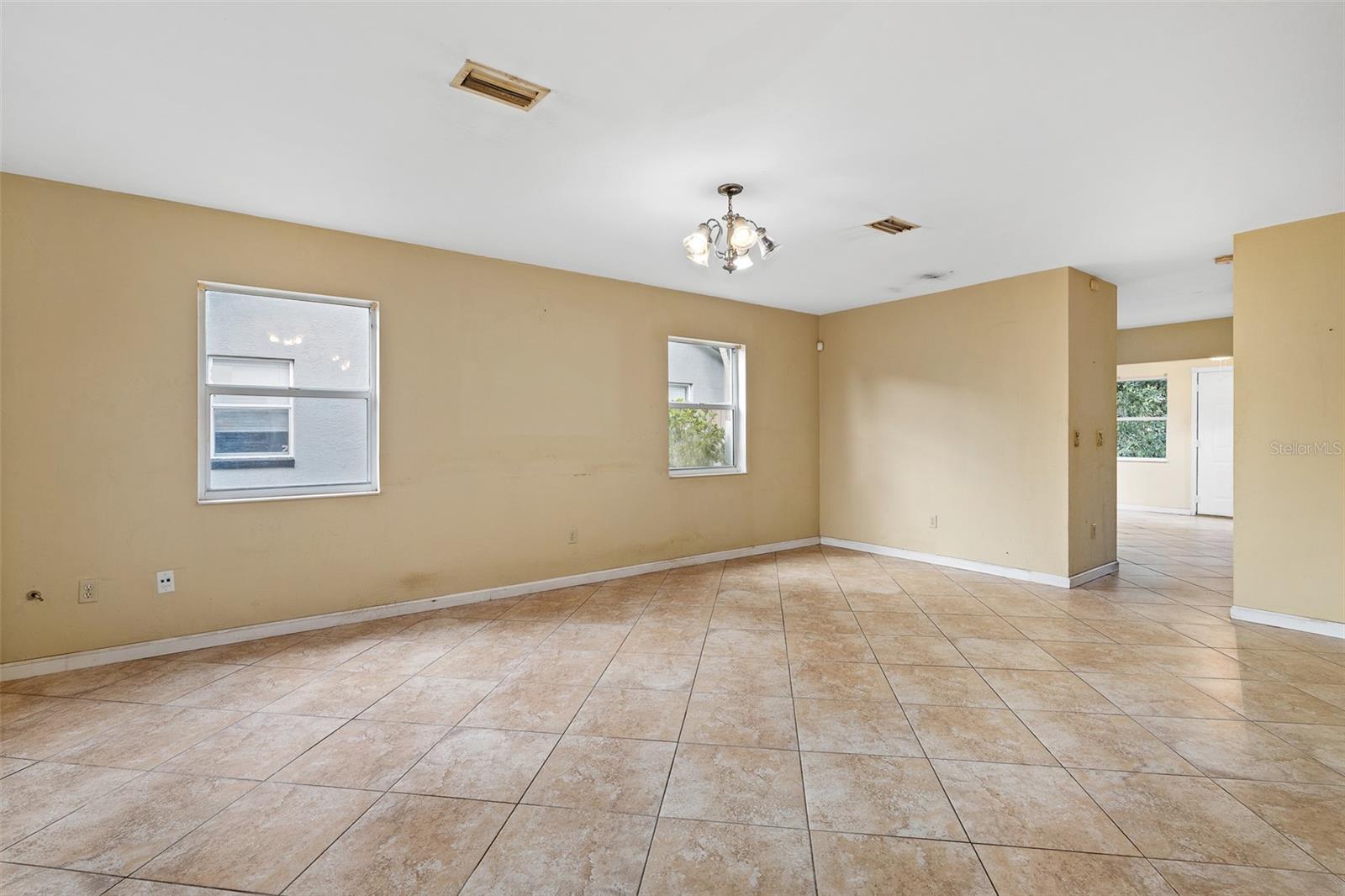 PALM COAST SEC 27 BLK 58 & 59 - Residential