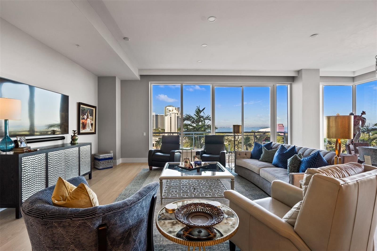 BLVD SARASOTA - Residential