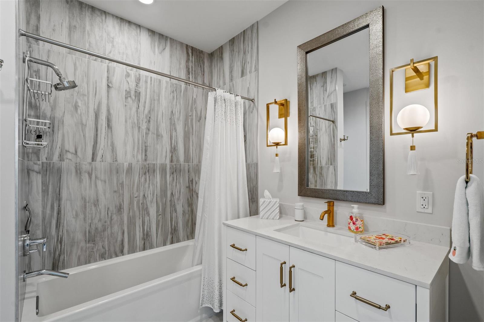 BLVD SARASOTA - Residential