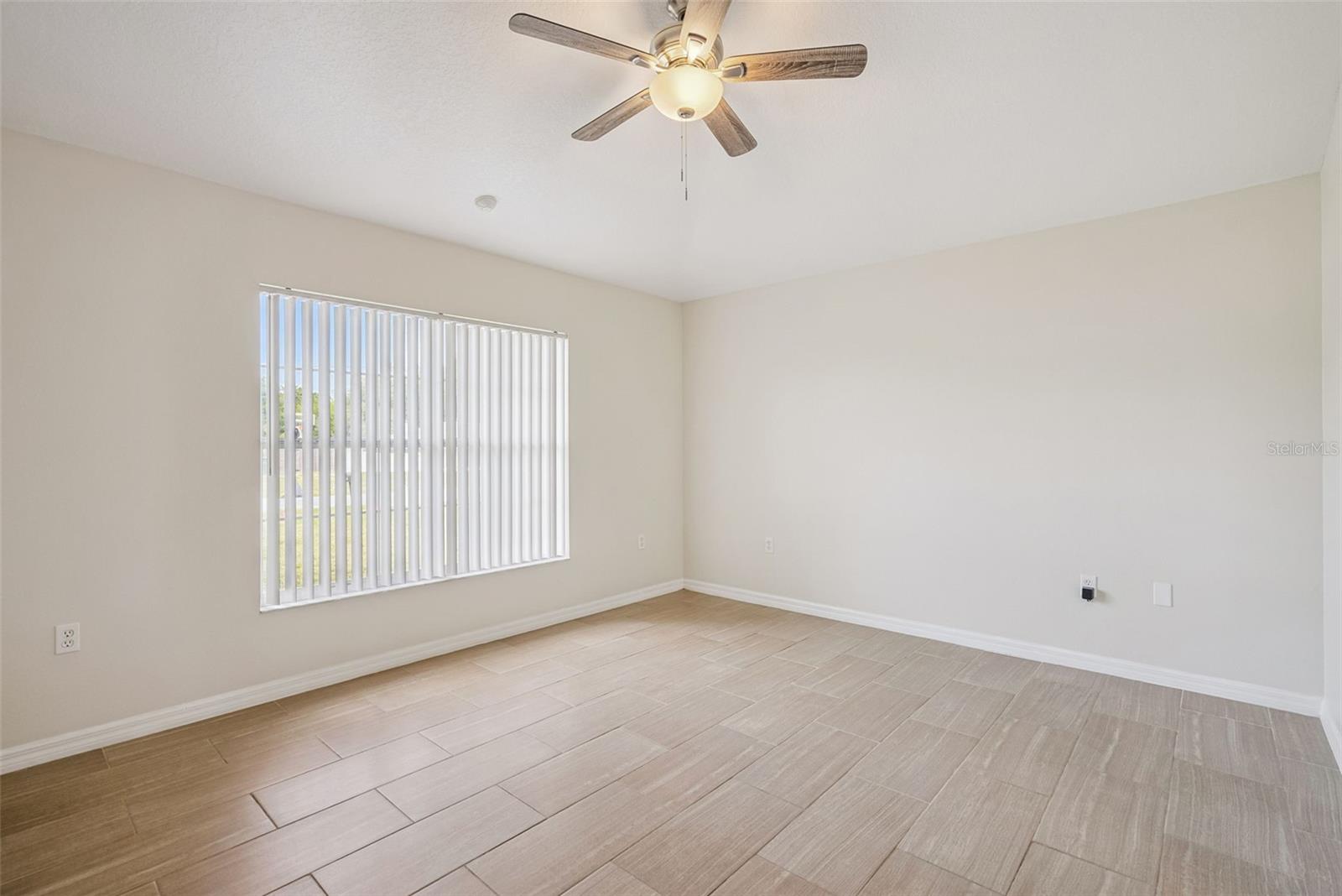 DELTONA LAKES UNIT 41 - Residential