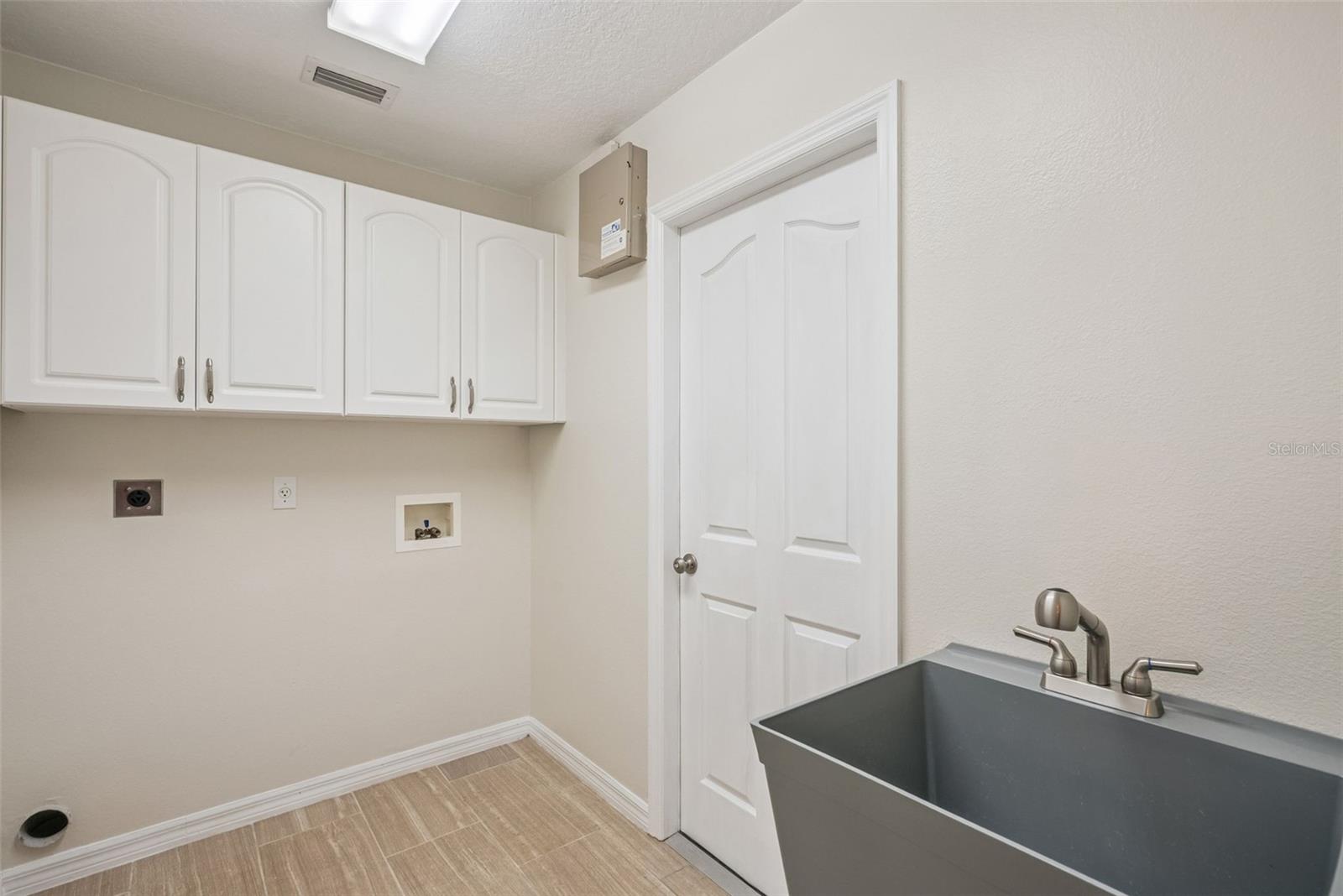 DELTONA LAKES UNIT 41 - Residential