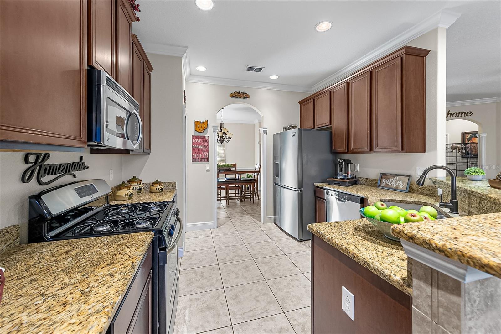 RIVIERA BELLA UN 02B - Residential