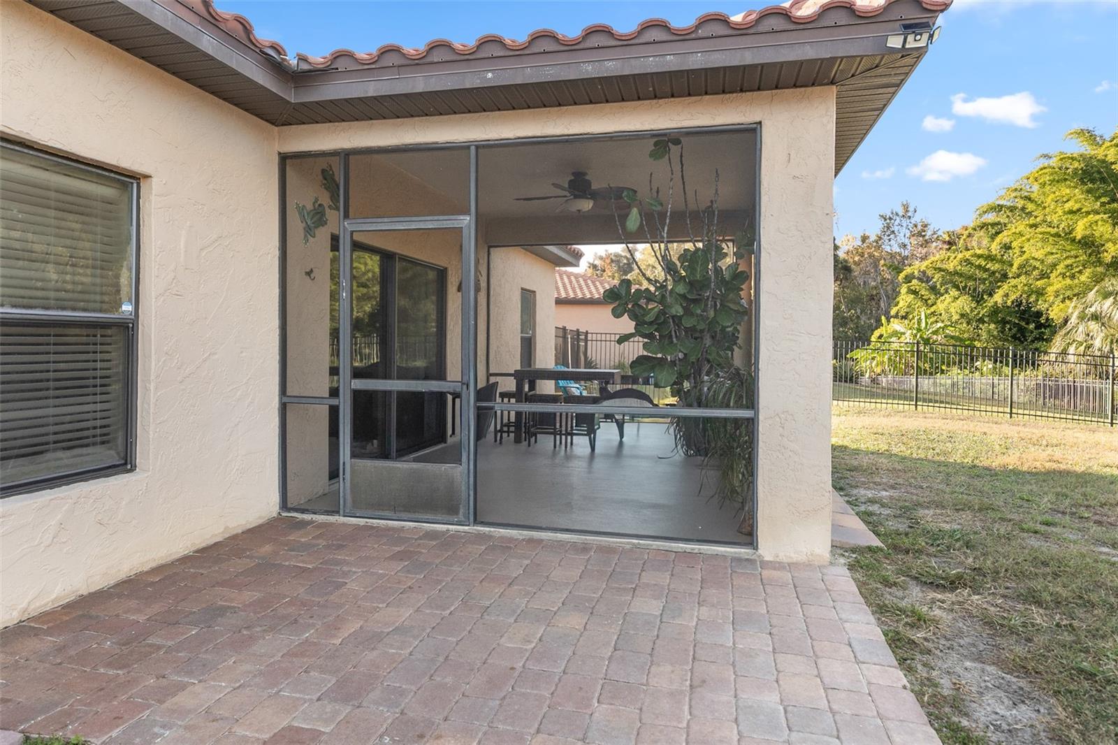 RIVIERA BELLA UN 02B - Residential