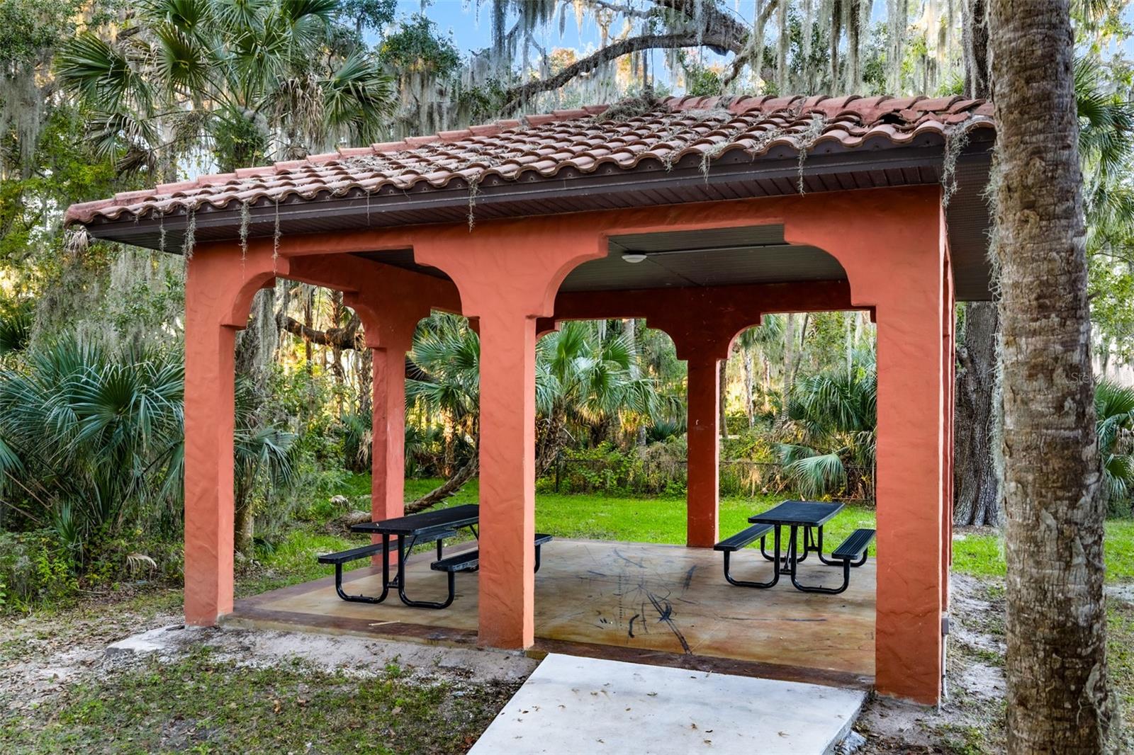 RIVIERA BELLA UN 02B - Residential