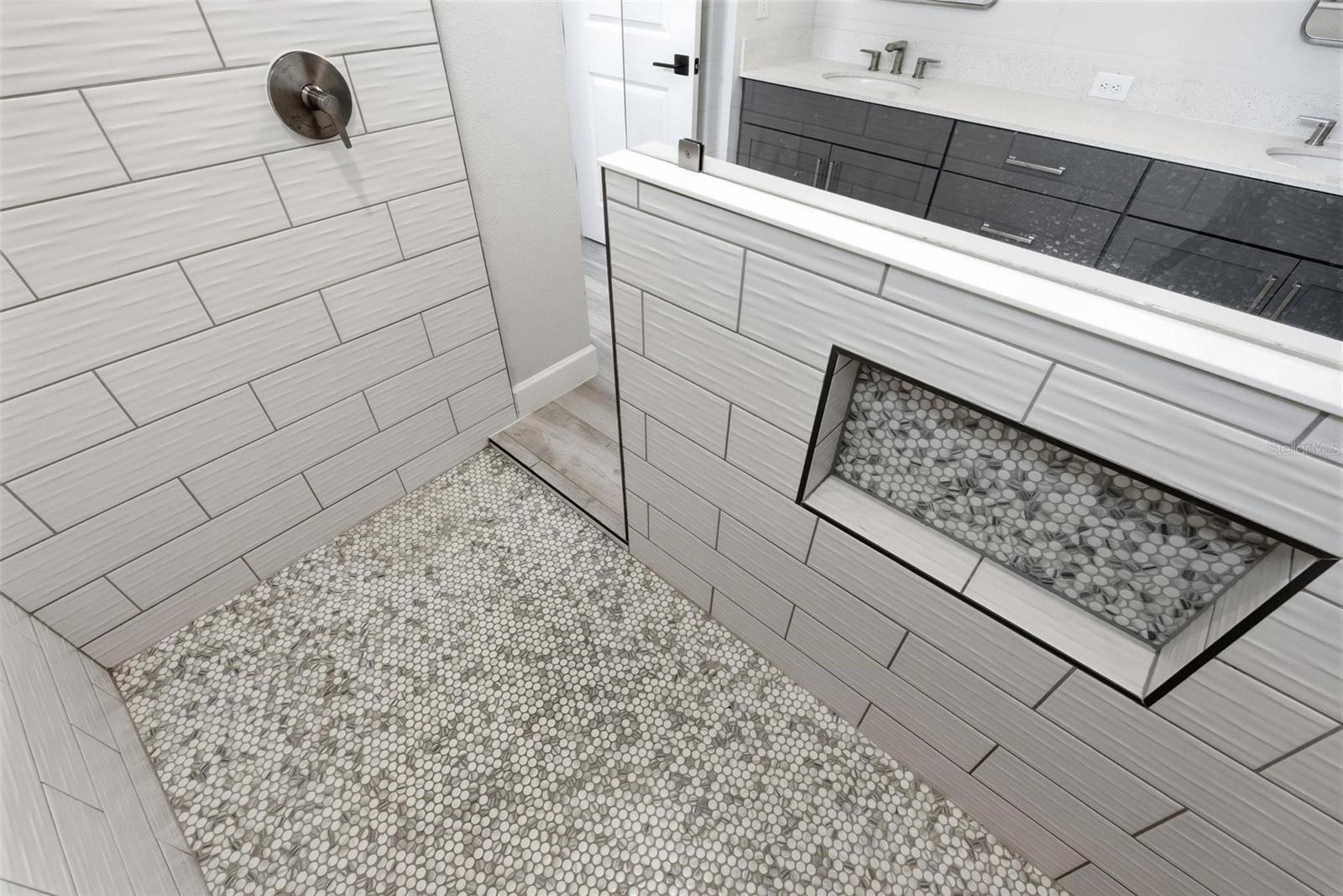 MOSAIC PH 2 - Residential