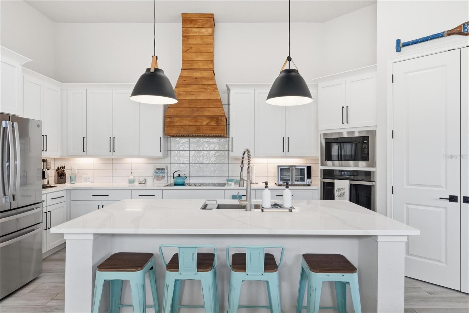 MOSAIC PH 2 - Residential