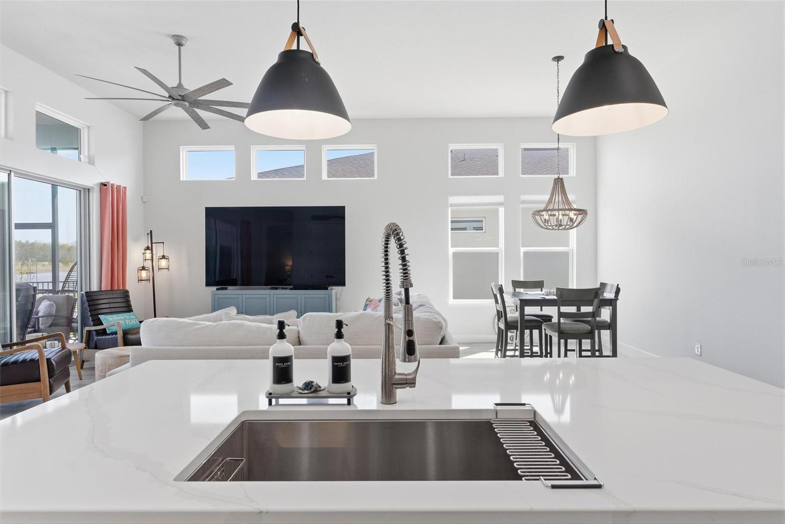 MOSAIC PH 2 - Residential