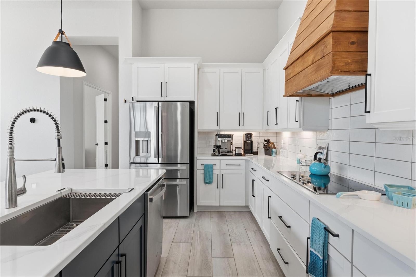 MOSAIC PH 2 - Residential