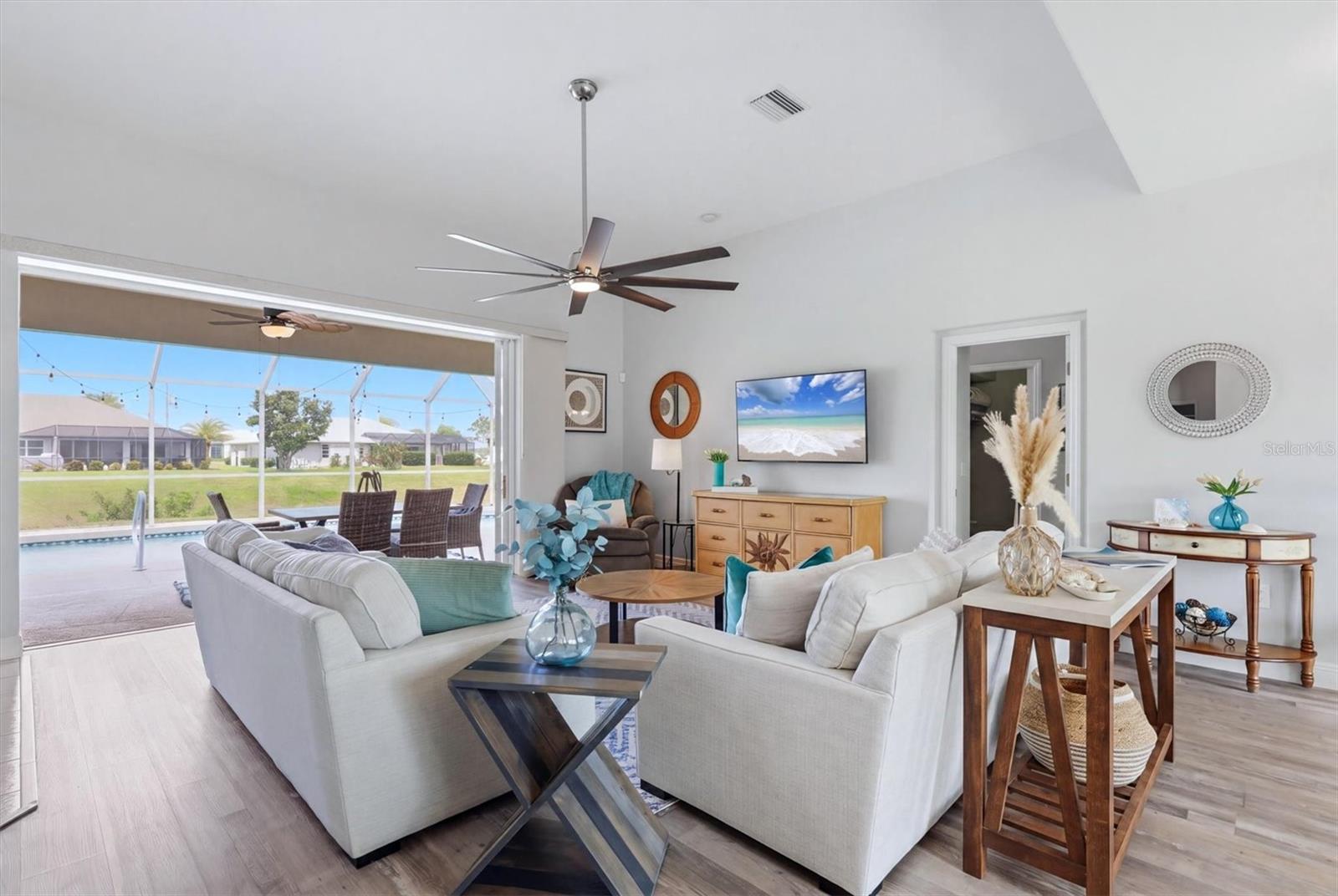 ROTONDA WEST PINEHURST - Residential