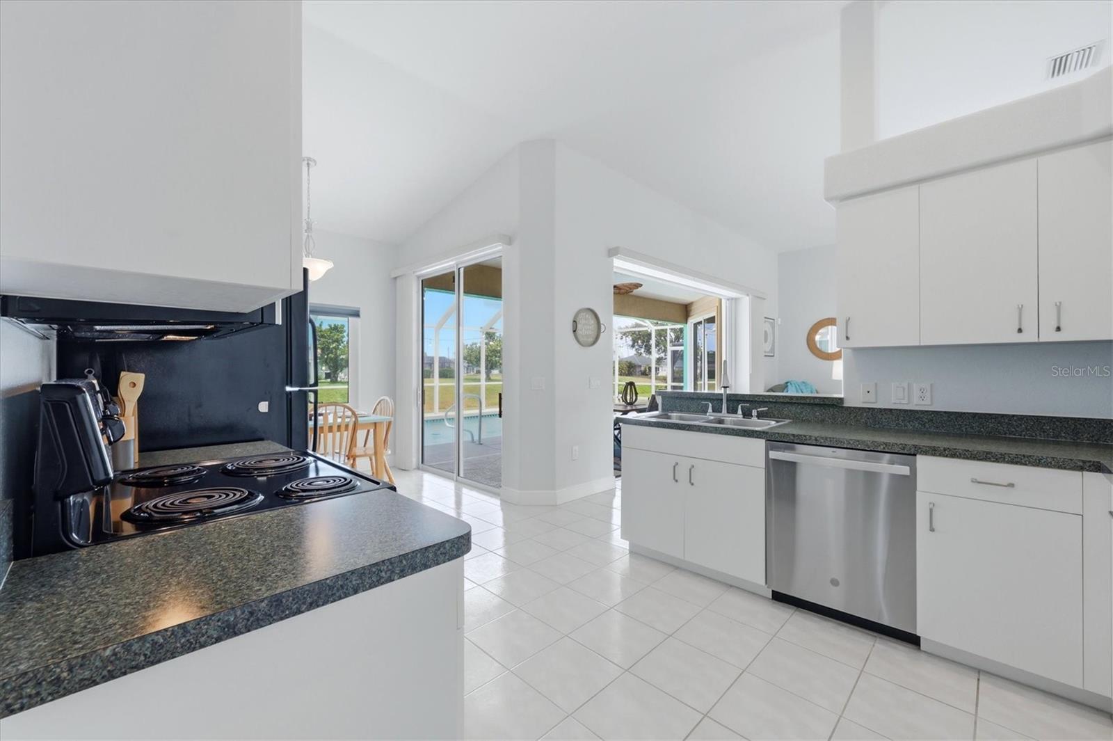 ROTONDA WEST PINEHURST - Residential