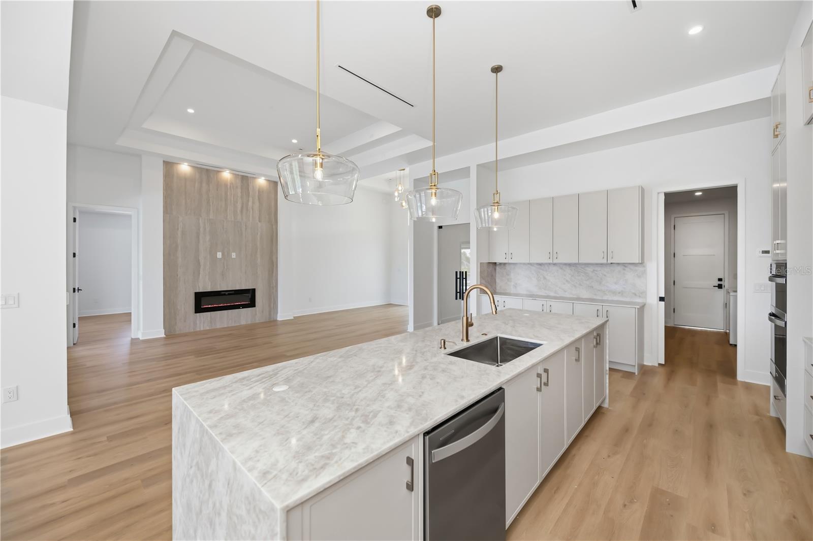 PORT CHARLOTTE SEC 94 01 - Residential