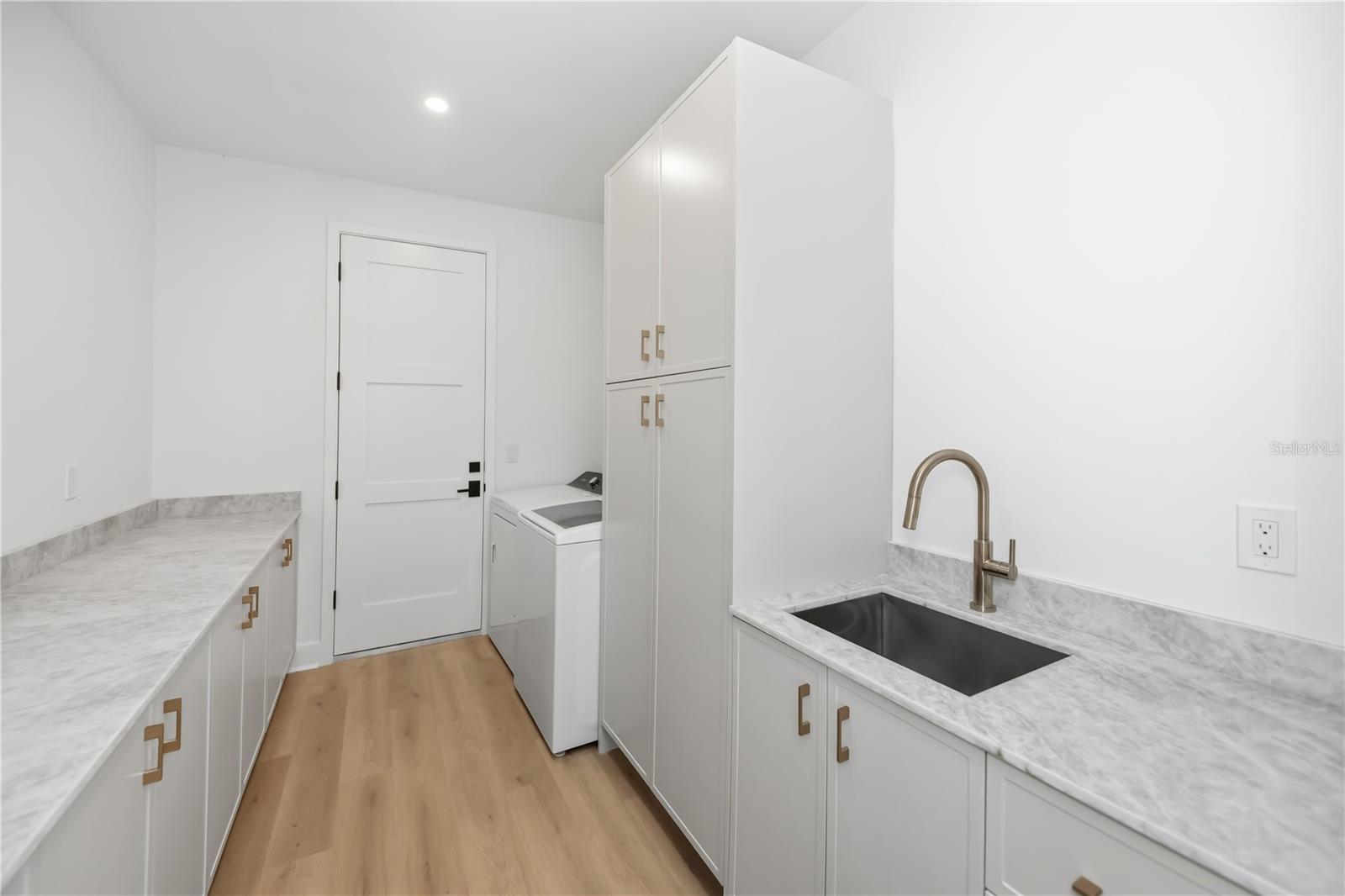 PORT CHARLOTTE SEC 94 01 - Residential