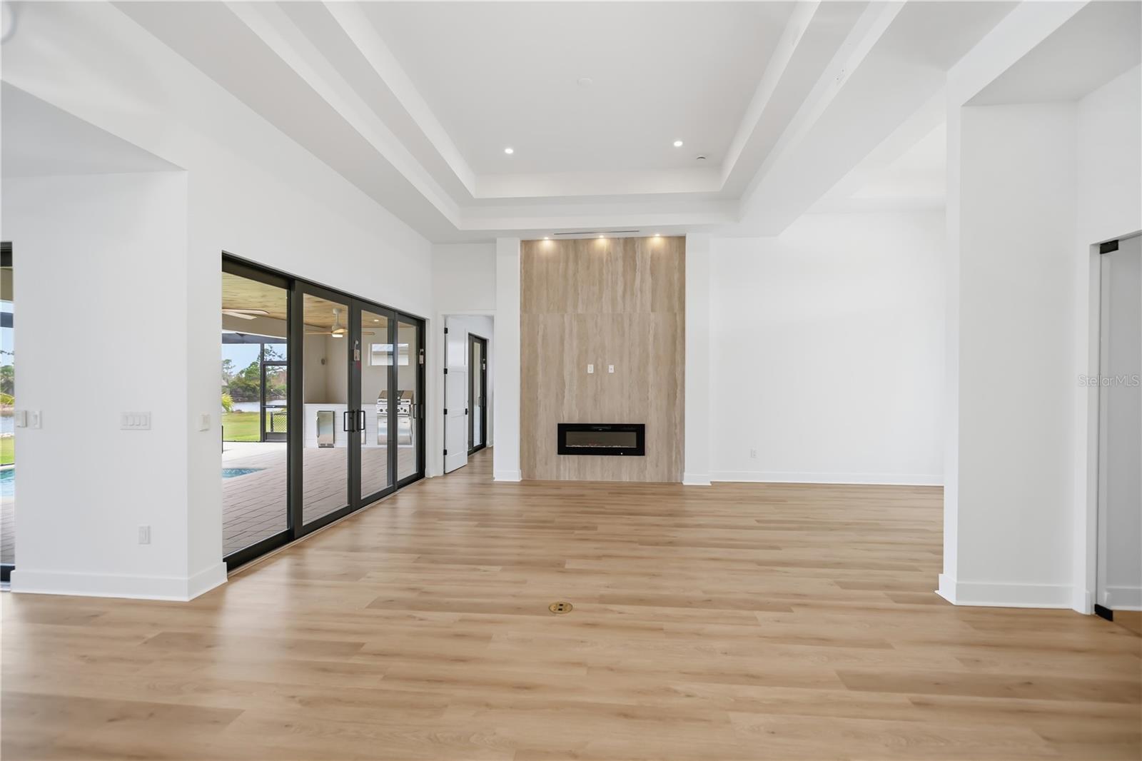 PORT CHARLOTTE SEC 94 01 - Residential