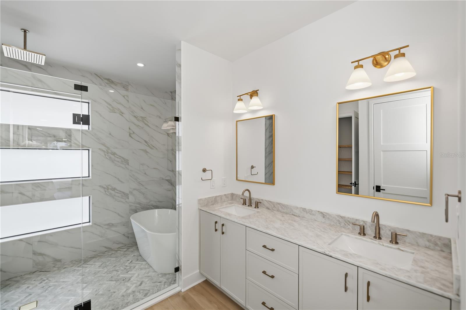 PORT CHARLOTTE SEC 94 01 - Residential