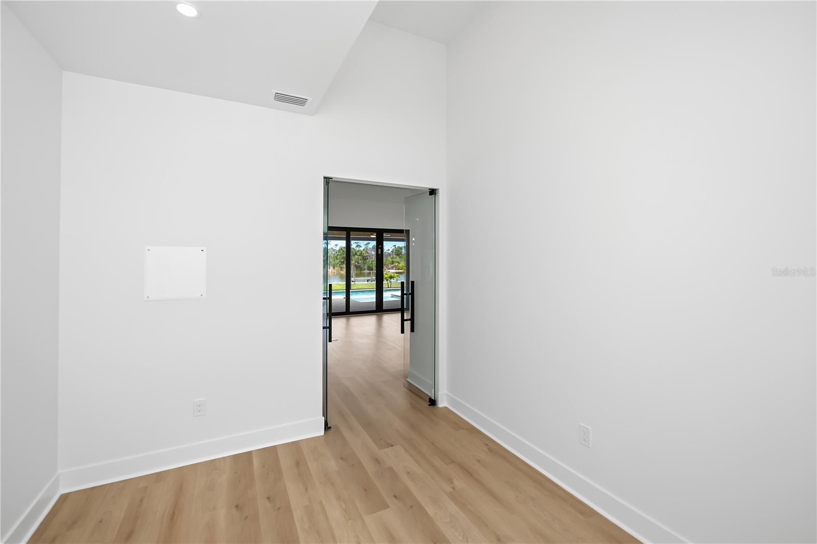 PORT CHARLOTTE SEC 94 01 - Residential