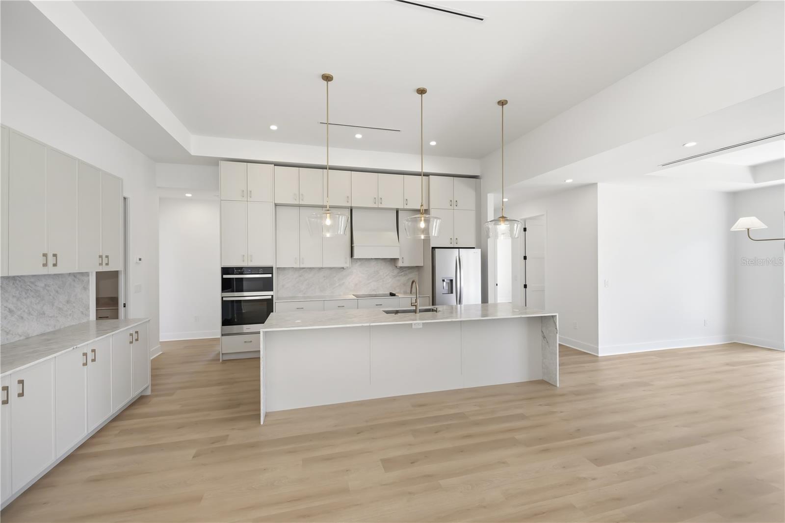 PORT CHARLOTTE SEC 94 01 - Residential