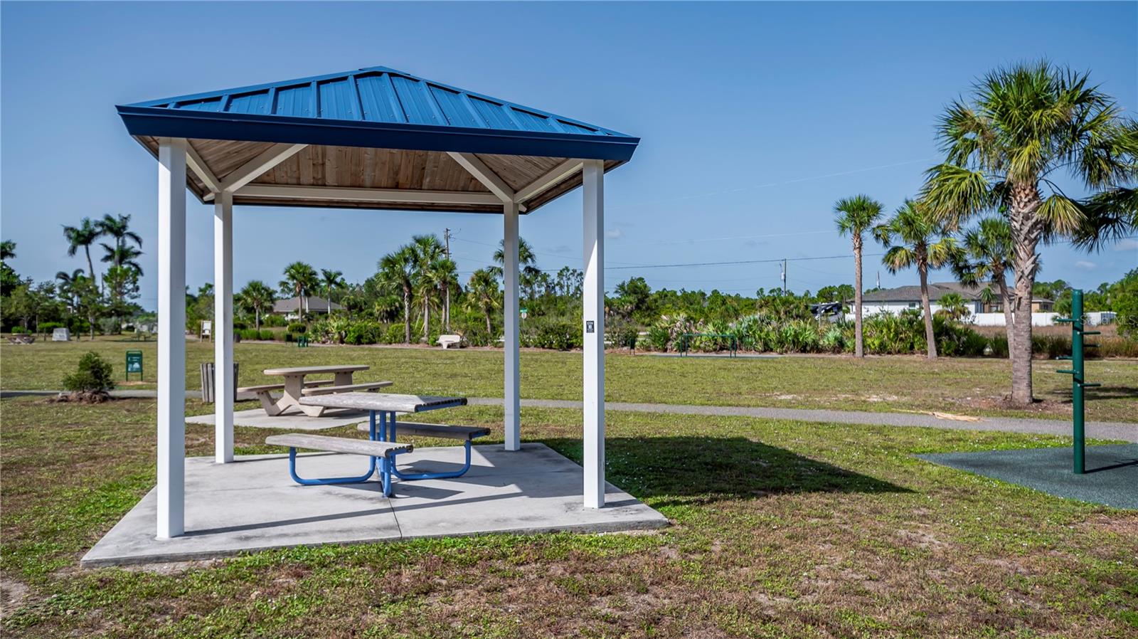PORT CHARLOTTE SEC 94 01 - Residential