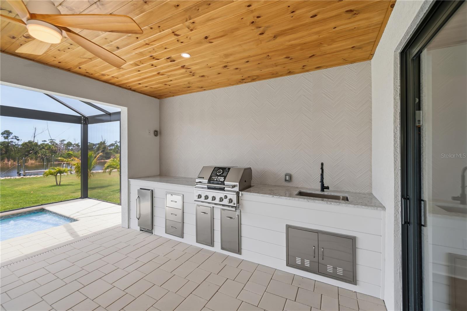 PORT CHARLOTTE SEC 94 01 - Residential