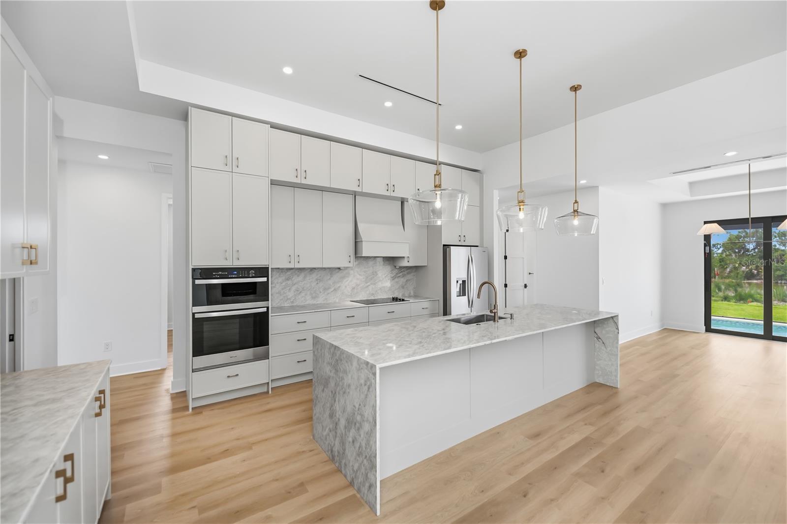 PORT CHARLOTTE SEC 94 01 - Residential