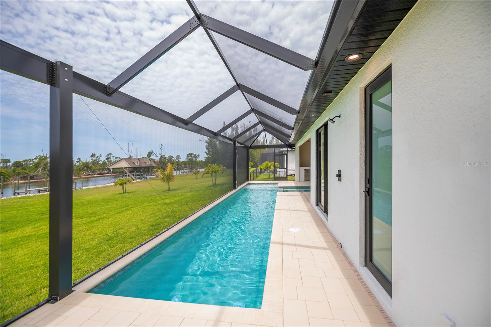 PORT CHARLOTTE SEC 94 01 - Residential