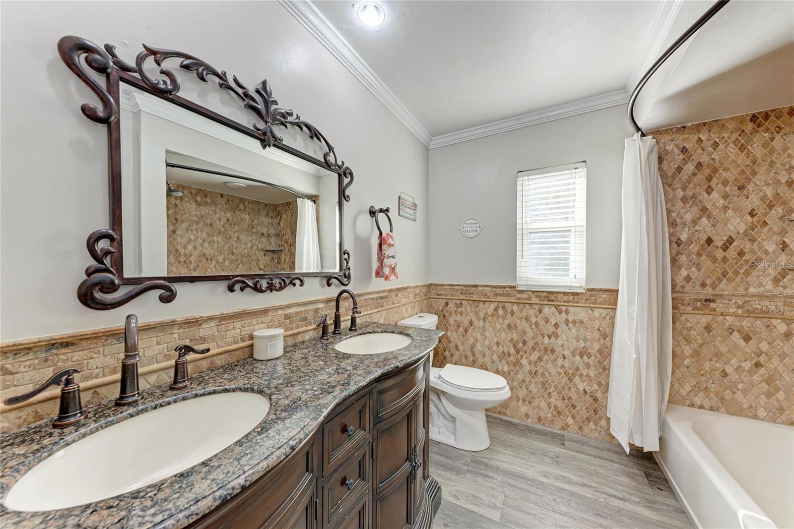 GLENBROOKE III - Residential