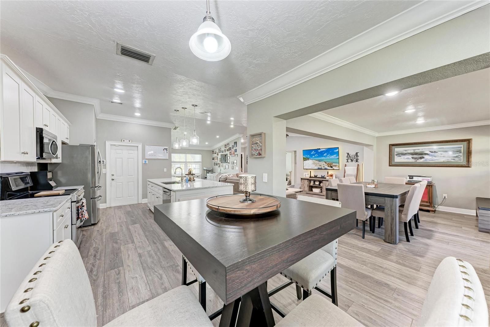 GLENBROOKE III - Residential