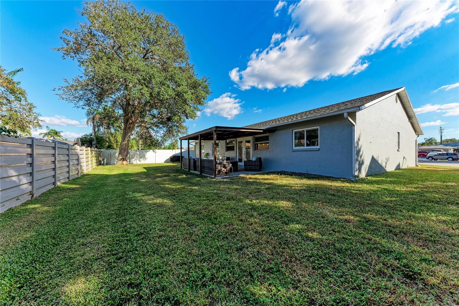 GLENBROOKE III - Residential