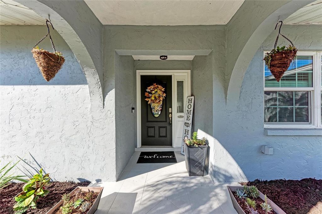 34243 - Sarasota community | Sarasota Real Estate 49 Photo of 4633 Glenbrooke Terrace, Sarasota, FL 34243 (MLS # A4668661)